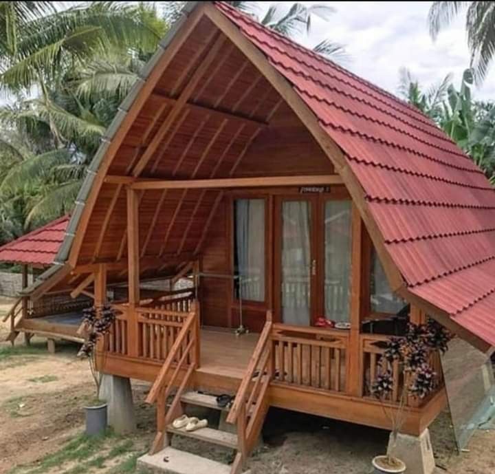 14b6b70565364e87045eb0c562742c1d Jual Rumah Kayu Lumbung Custom Ukuran & Desain - Image 1