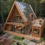 Rumah Segitiga Kayu Jati Minimalis Modern